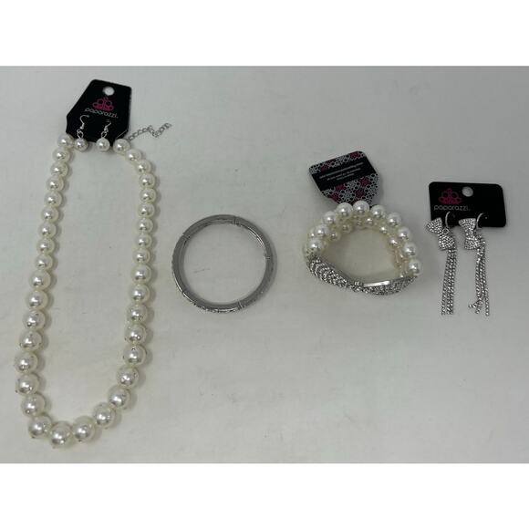Paparazzi Jewelry Pearl Necklace, Pearl Bow, & Rhinestone Bracelet, Bow Earrings - Picture 1 of 11